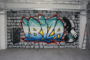Graffiti "Ibiza" réalisé pour un showroom d'entreprise