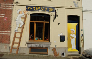 Exemple de fresque murale sur la façade d'un boulanger par Art Paint