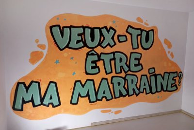 Demande de marraine via une peinture sur mur