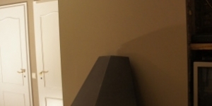 Chantier de peinture intérieure dans une maison à Wépion