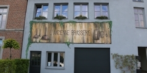 Création d’une enseigne de brasserie avec une ancienne typographie 