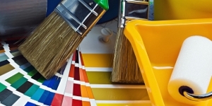 Mise en peinture de mobilier intérieur en bois à Éghezée
