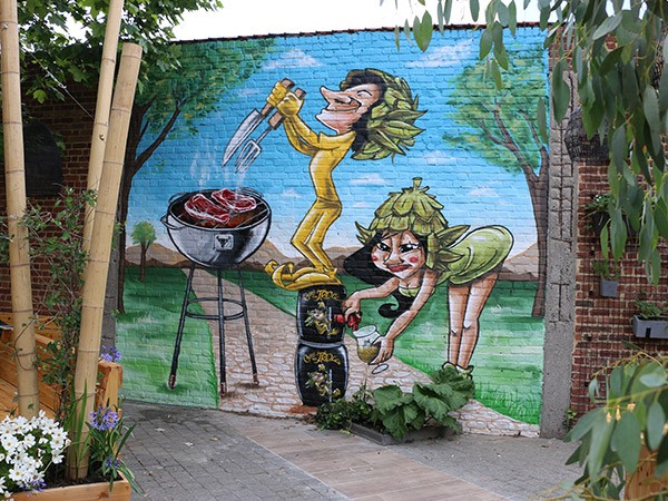 Fresque murale extérieure pour une brasserie à Mouscron