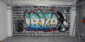 Mur décoratif en entreprise: que vous apporte l’artiste-peintre ?